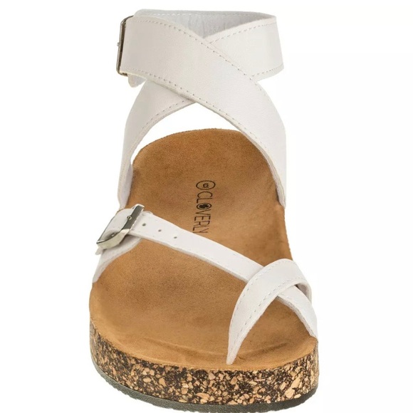 Sandals - Picture 3 of 5